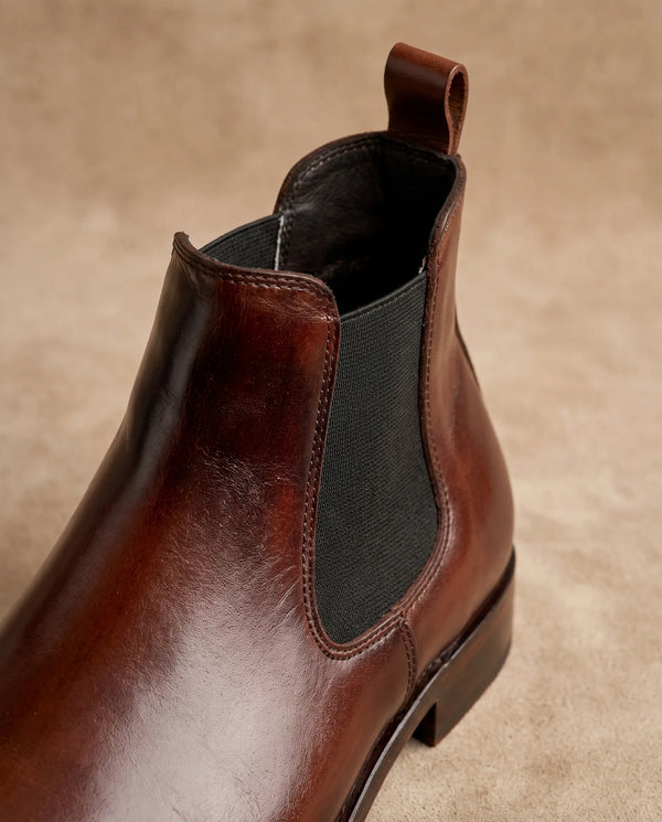 Italian Cut Down Toe Leather Chelsea - Brown