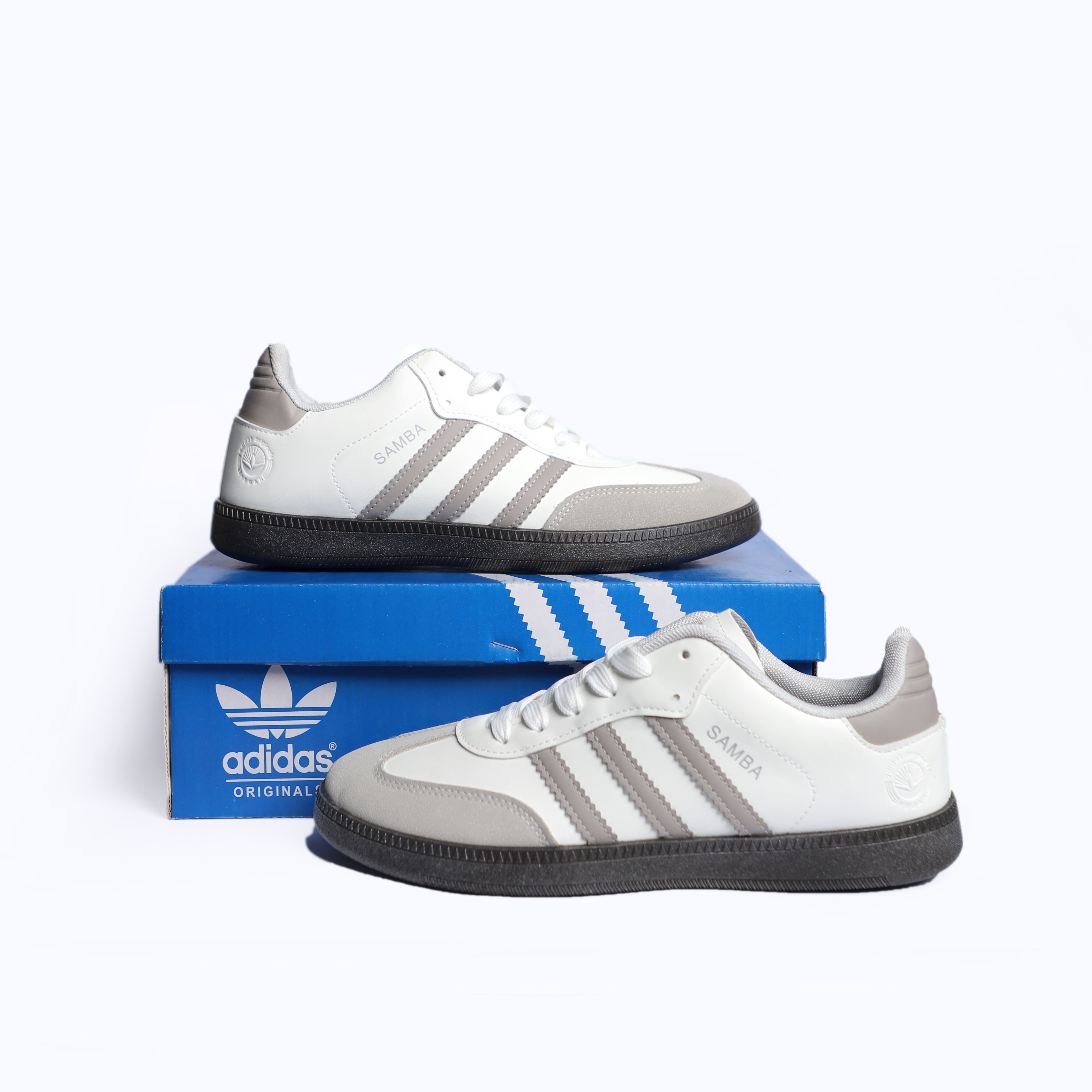 Samba - White with grey stripes  - Premium Grade