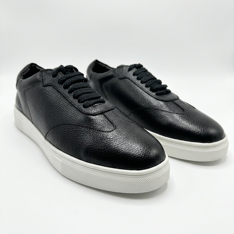 Zorva Meridian - Pebbled Leather Sneaker | Black