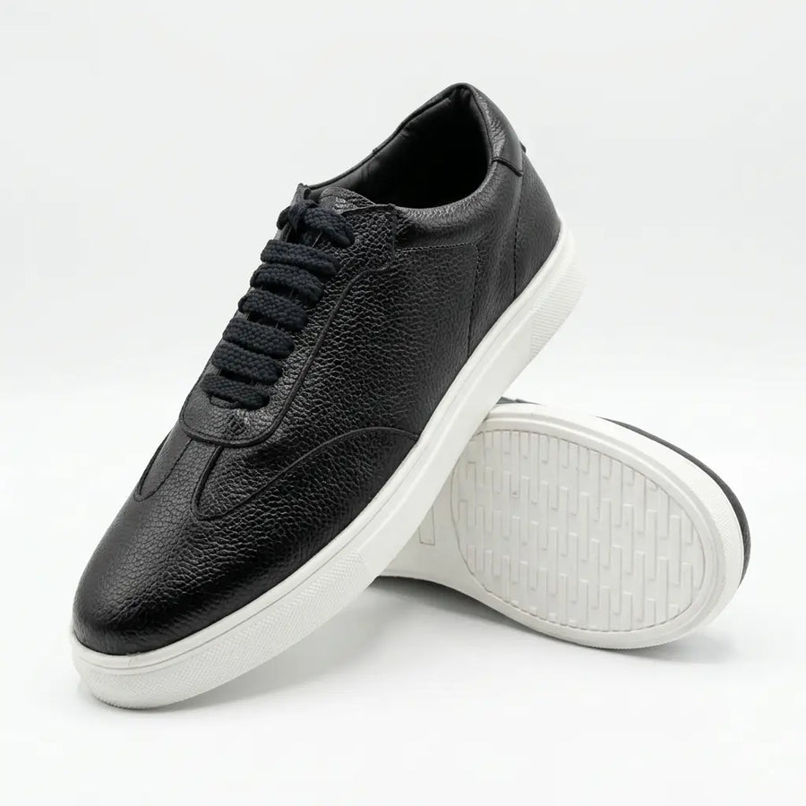 Zorva Meridian - Pebbled Leather Sneaker | Black