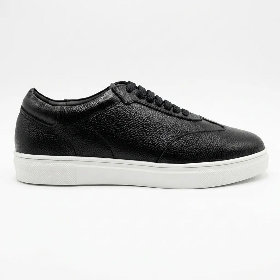 Zorva Meridian - Pebbled Leather Sneaker | Black