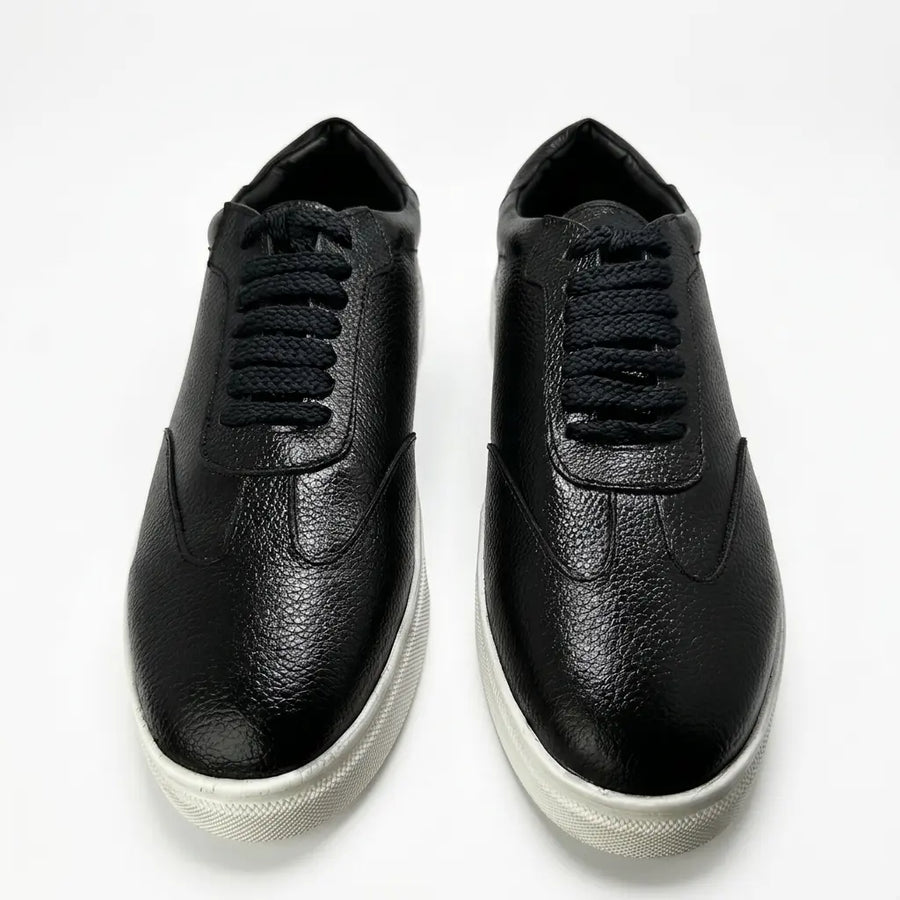 Zorva Meridian - Pebbled Leather Sneaker | Black