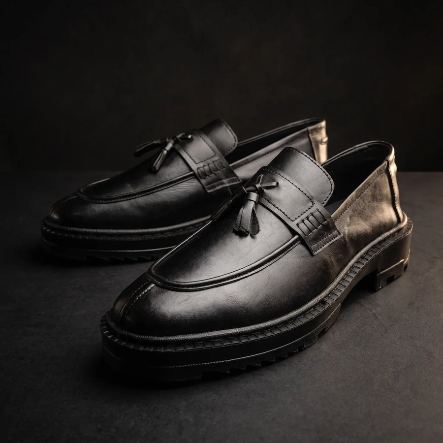 Leather Chunky Tassel Loafers - Black