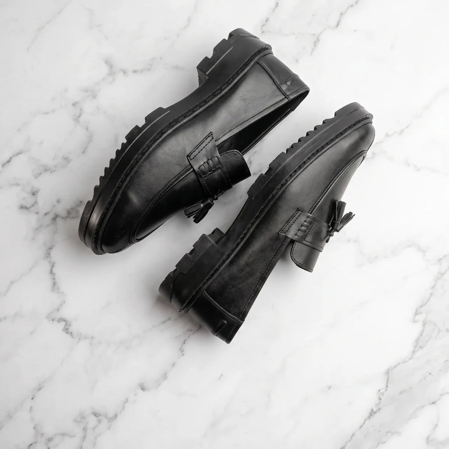 Leather Chunky Tassel Loafers - Black