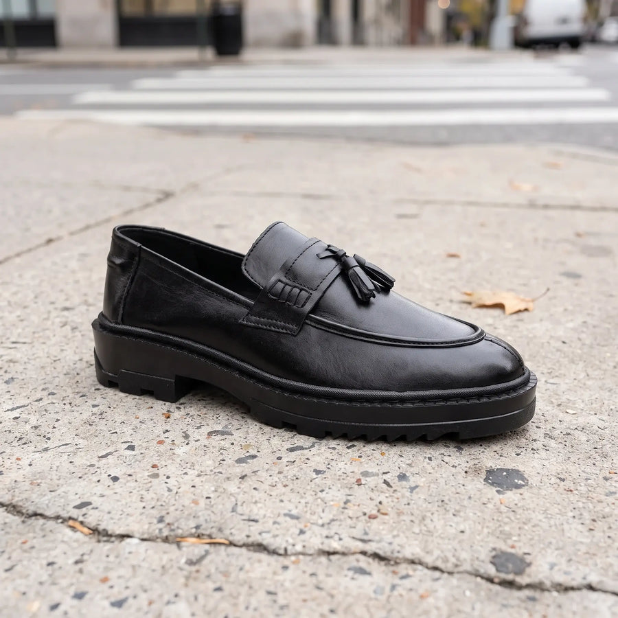 Leather Chunky Tassel Loafers - Black