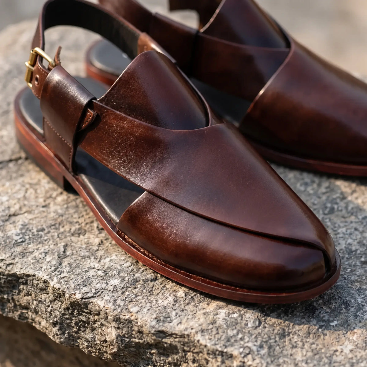 Kaptan Leather Chapal - Brown