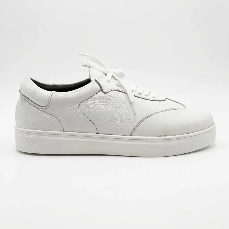 Zorva Meridian - Pebbled Leather Sneaker | White