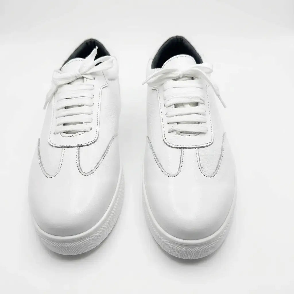 Zorva Meridian - Pebbled Leather Sneaker | White